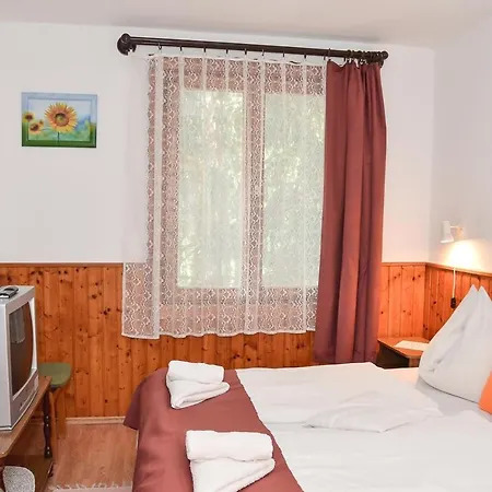Hotel Bungallo Ξενοδοχείο Hajdúszoboszló