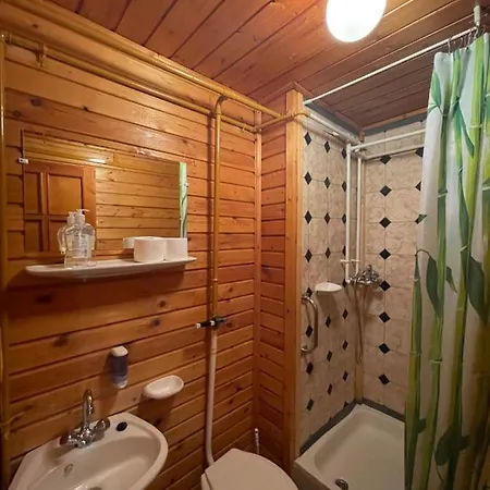 Ξενοδοχείο Hotel Bungallo 2*